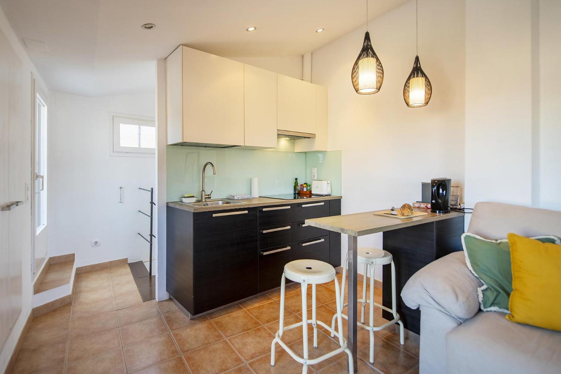 Romantic Duplex With Terrace And Great Views Жирона Экстерьер фото