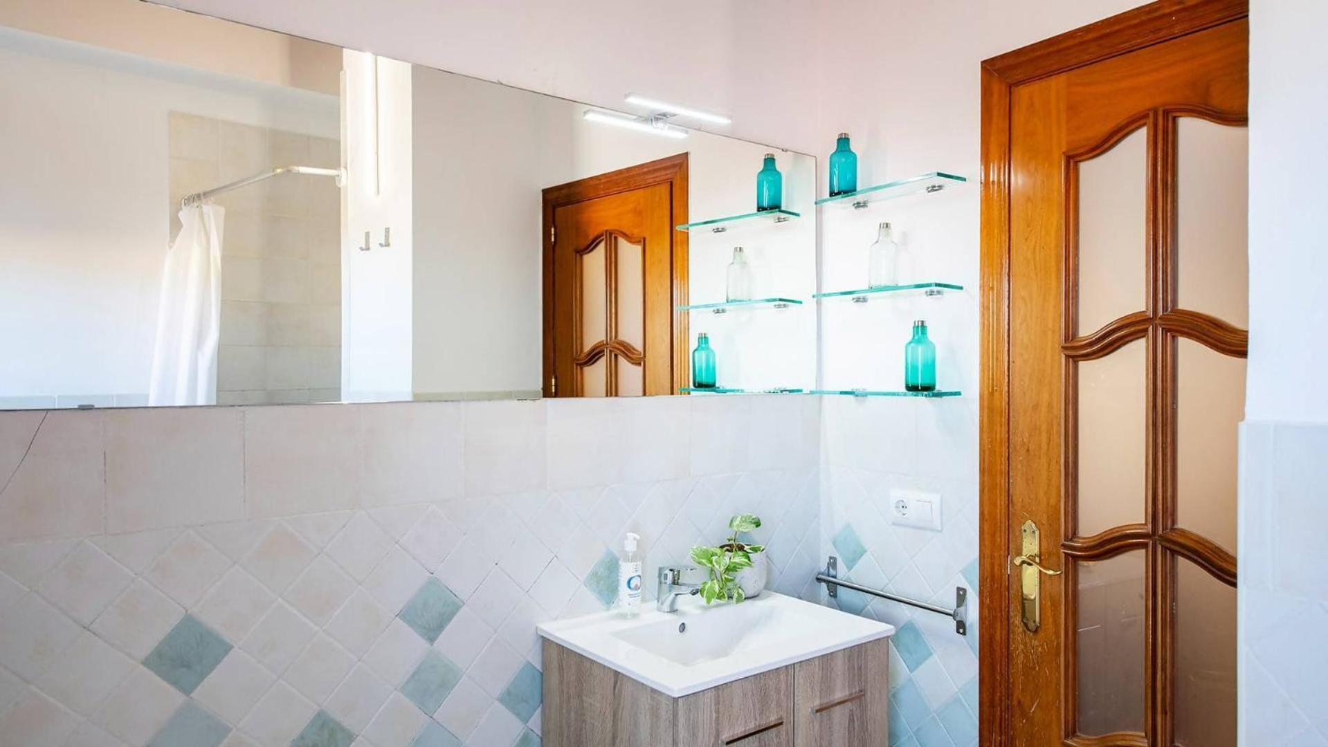 Romantic Duplex With Terrace And Great Views Жирона Номер фото