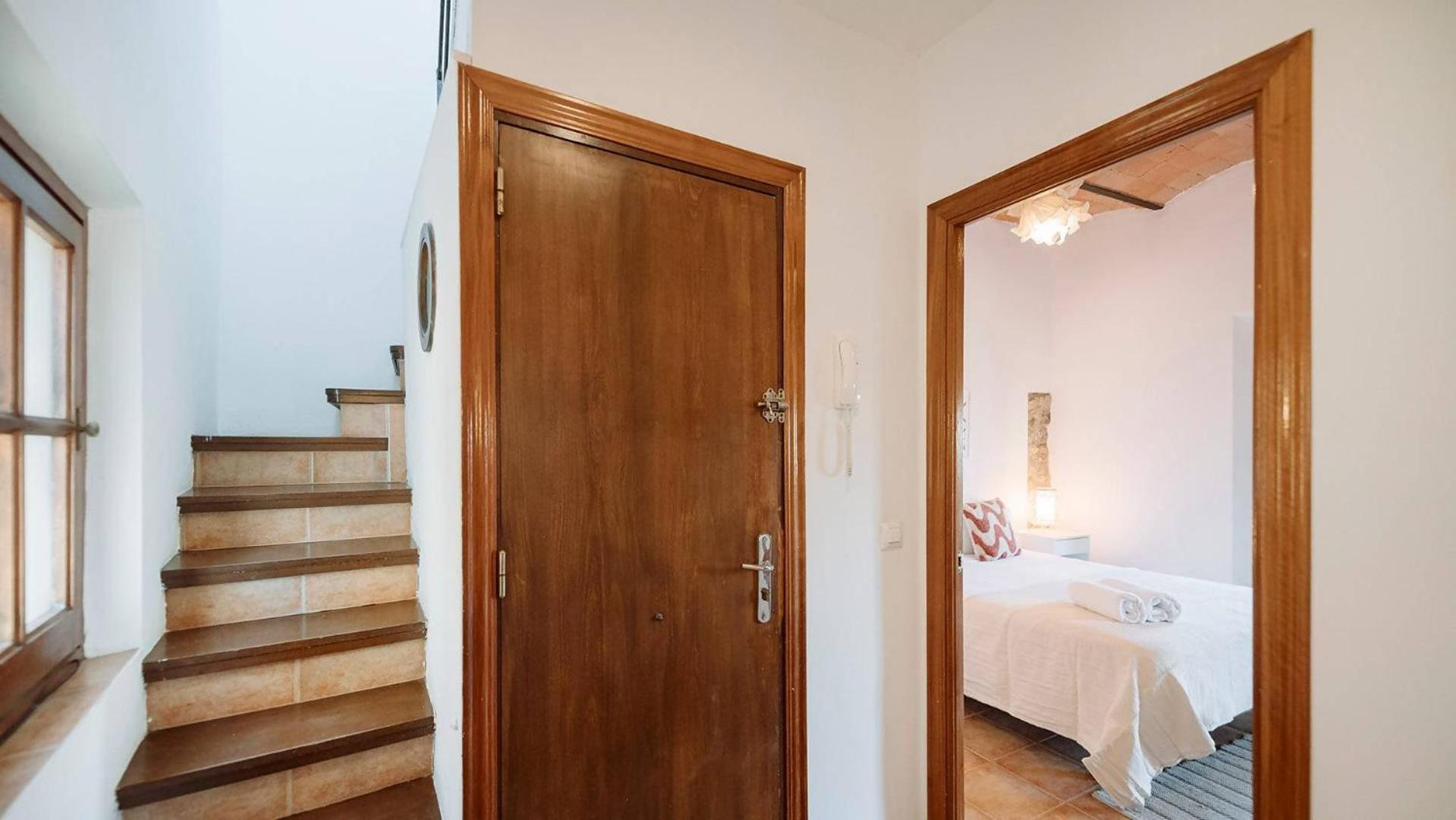 Romantic Duplex With Terrace And Great Views Жирона Номер фото